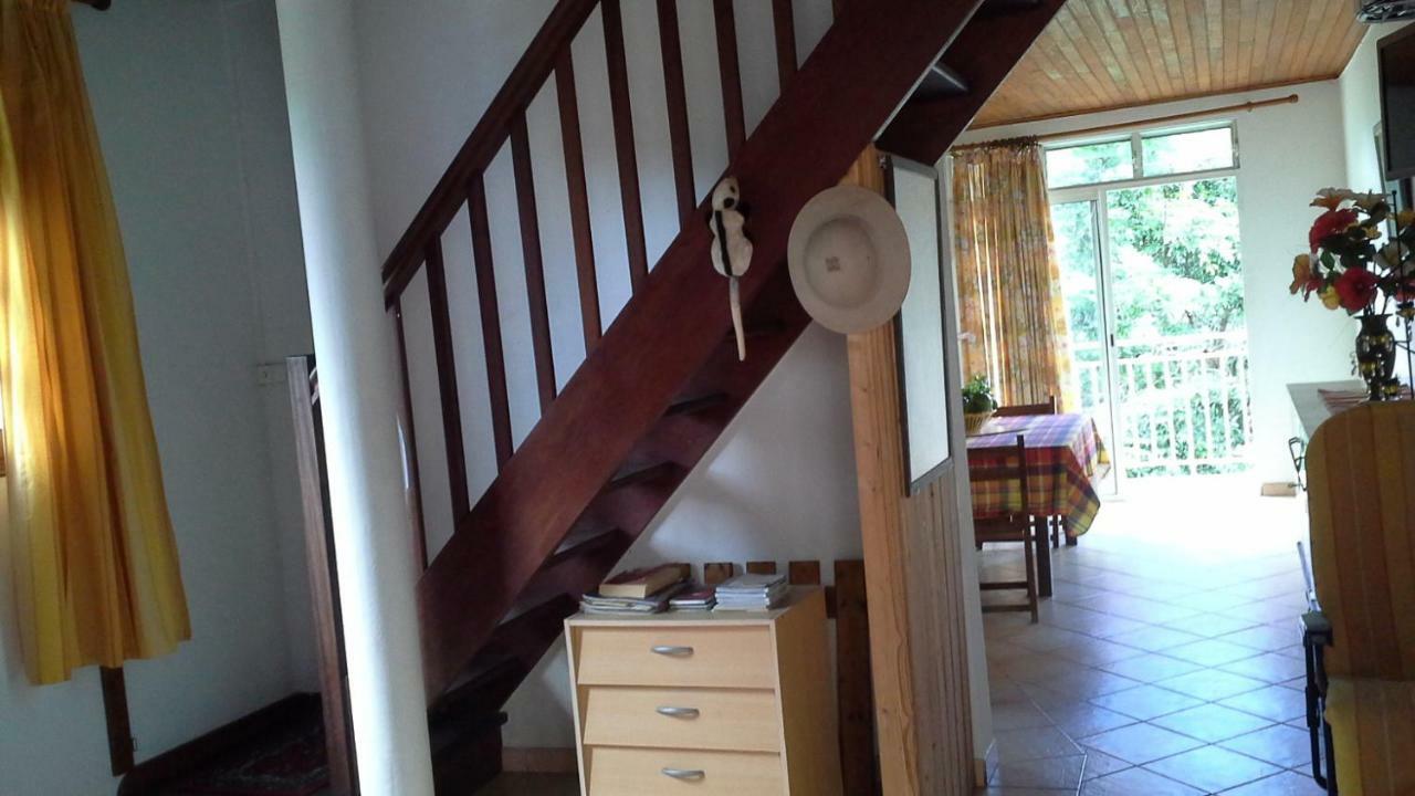 Chez Rosy Apartment Le Robert Bagian luar foto
